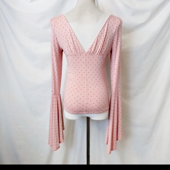 🥳HP🥳Free People Bell Sleeve What a Babe Top - Picture 6 of 9